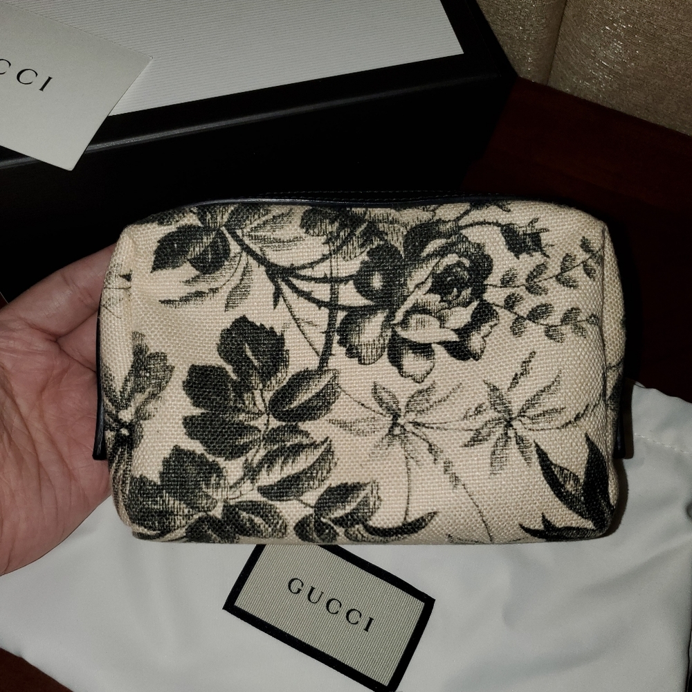 Gucci Herbarium Canvas Pouch - Picture 4 of 7